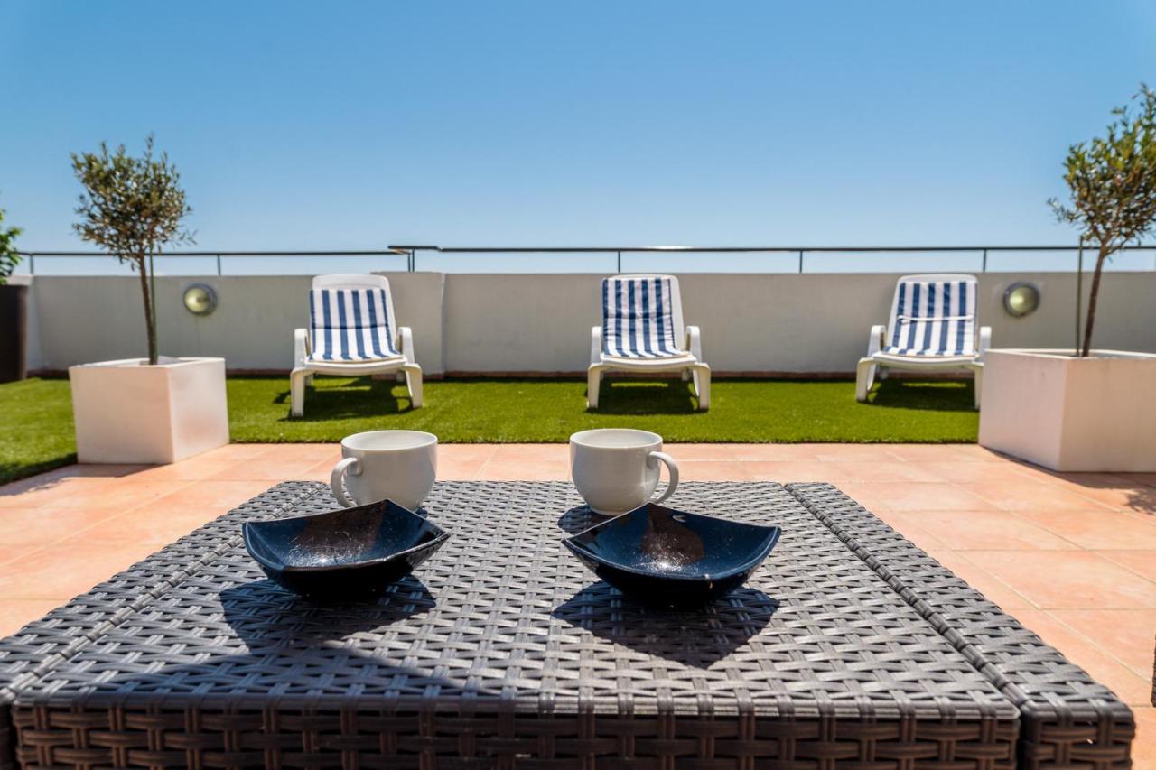 Апартаменты Makenzy Seaview Penthouse Ларнака Экстерьер фото