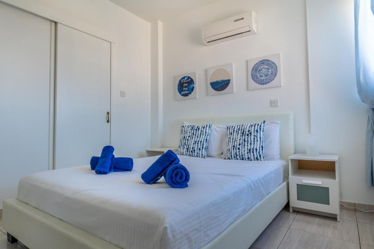 Апартаменты Makenzy Seaview Penthouse Ларнака Экстерьер фото