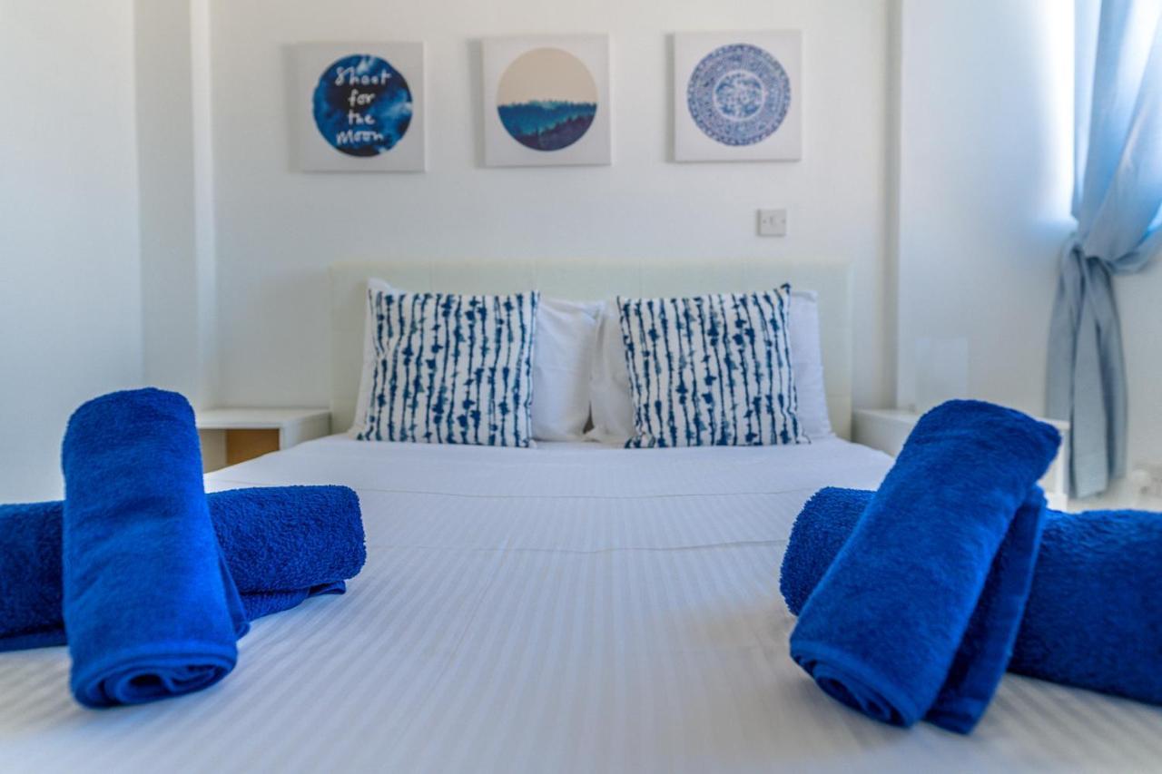 Апартаменты Makenzy Seaview Penthouse Ларнака Экстерьер фото